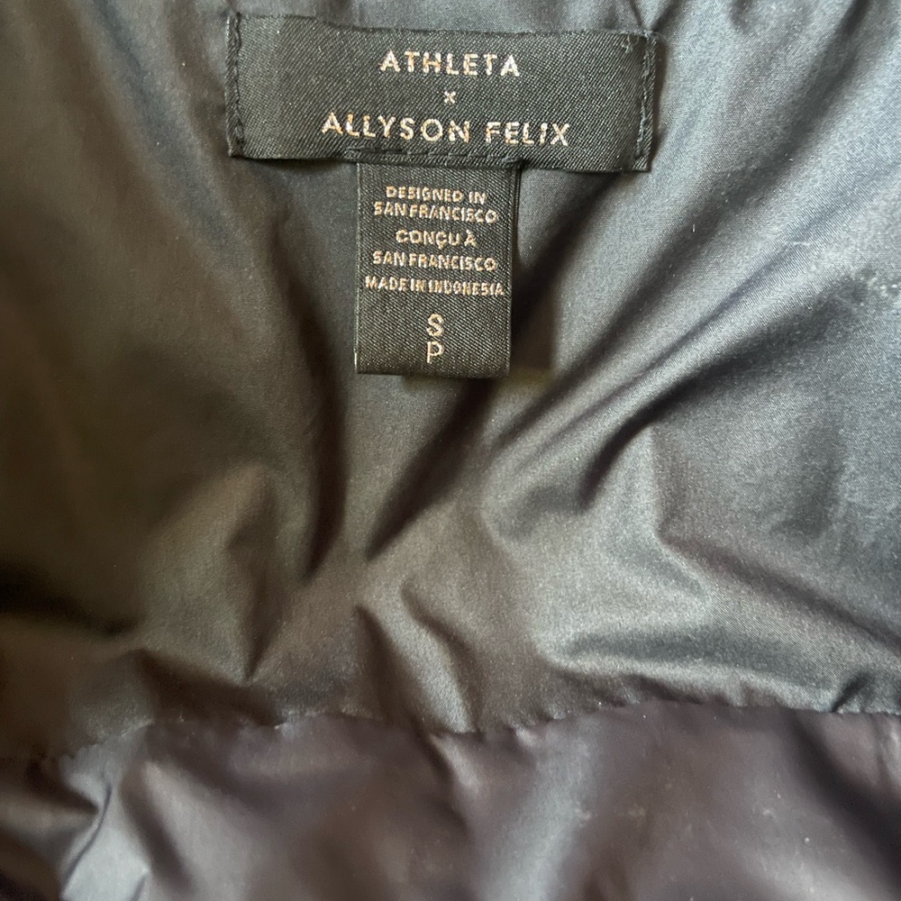 Athleta x Allyson Felix Legend Downtown Jacket Small - Picture 7 of 8